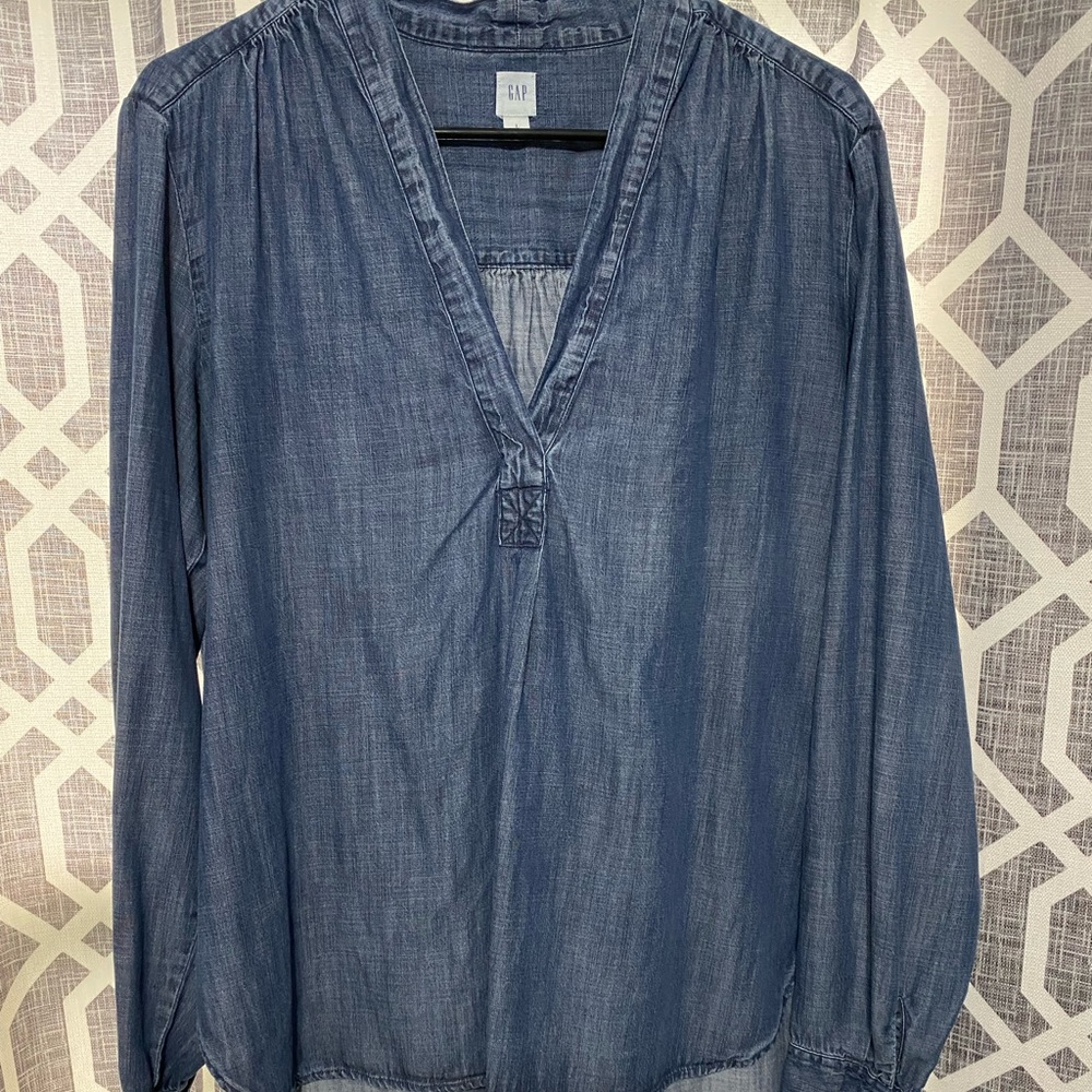 GAP long sleeve denim shirt